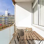 2br Wonder In The Center By Lovelystay Apartment