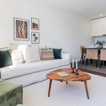 2br Wonder In The Center By Lovelystay Апартаменты Порту